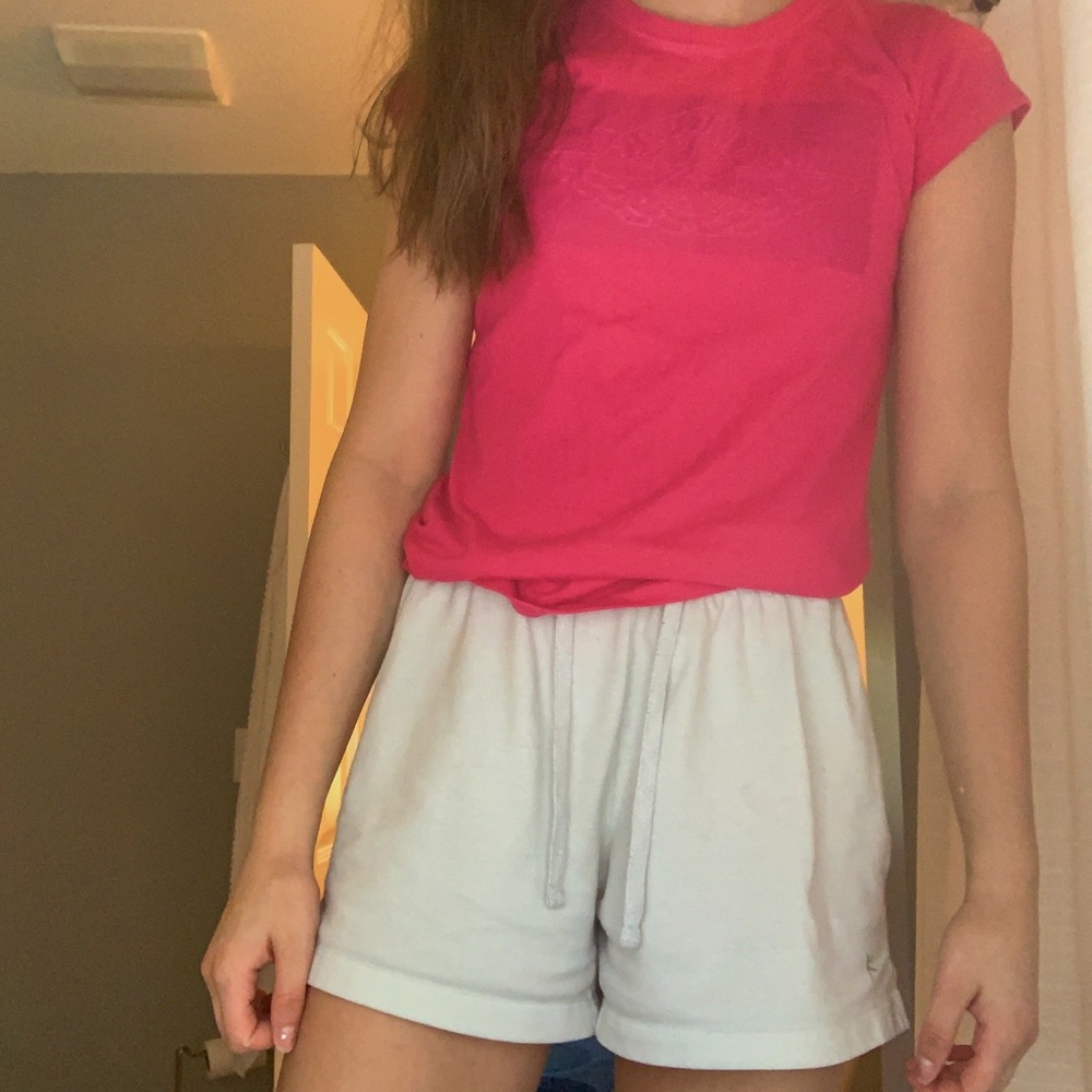 AIR JORDAN PINK SHIRT
